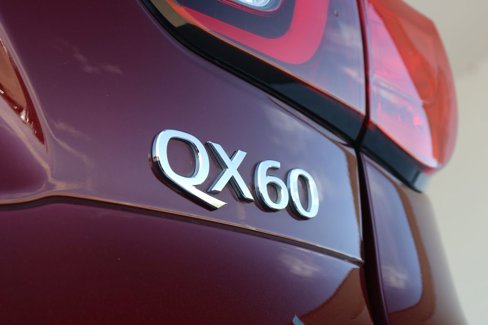 Used 2020 INFINITI QX60 Luxe w/ Cargo Package Essential image 29