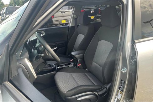 Used 2024 Kia Soul LX w/ Option Group 015 image 22