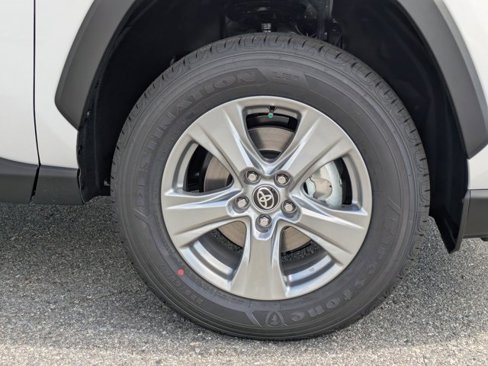 New 2025 Toyota RAV4 XLE image 11
