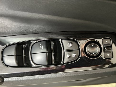 Certified 2023 Nissan Altima 2.5 SV image 15