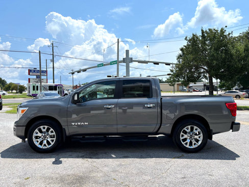 Used 2023 Nissan Titan SV w/ SV Utility Package image 4