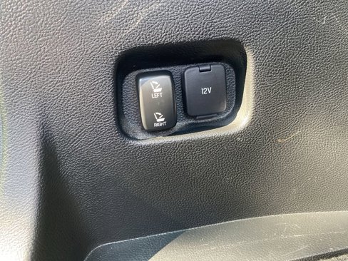 Used 2020 Ford Edge Titanium w/ Canadian Touring Package image 19