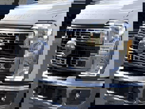 New 2025 Ford F250 XLT w/ 360-Degree Camera Package image 17