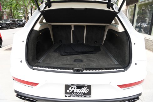 Used 2022 Bentley Bentayga image 26