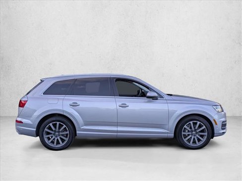 Used 2019 Audi Q7 3.0T Premium Plus image 4
