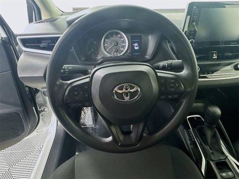 Certified 2022 Toyota Corolla LE image 11