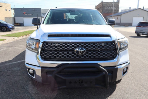Used 2018 Toyota Tundra SR5 w/ SR5 Upgrade Package image 12