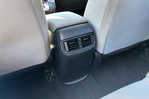 Used 2017 Honda CR-V LX image 28