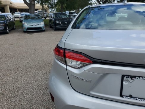 Used 2020 Toyota Corolla LE image 15