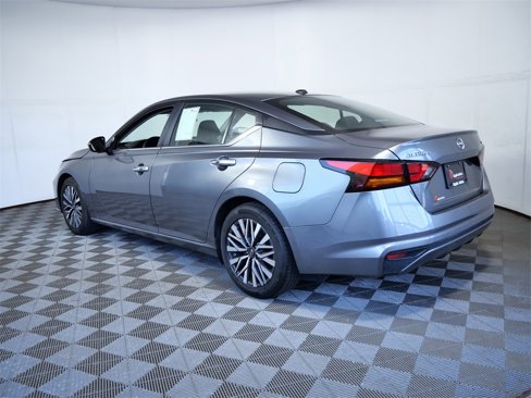 Used 2023 Nissan Altima 2.5 SV image 6