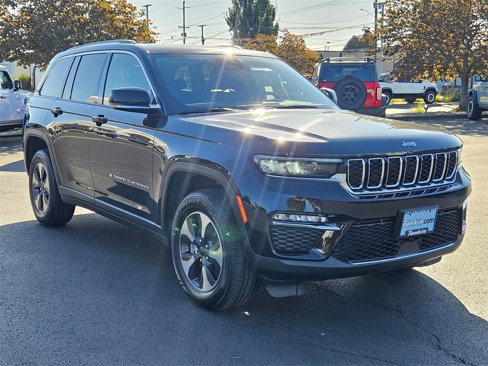 Used 2023 Jeep Grand Cherokee 4WD 4xe image 8