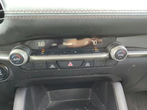 Used 2023 MAZDA MAZDA3 s image 22