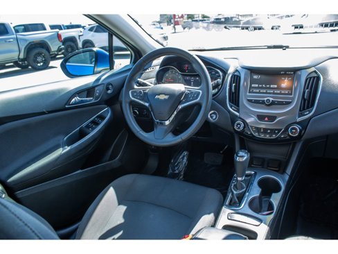 Used 2018 Chevrolet Cruze LT w/ Convenience Package image 19