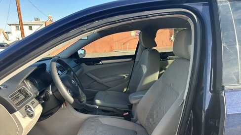 Used 2015 Volkswagen Passat 1.8T S image 35