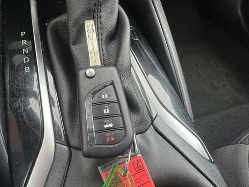 Used 2023 Toyota Corolla LE image 36