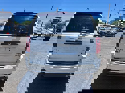 Used 2010 Dodge Grand Caravan SE w/ Popular Equipment Group image 5