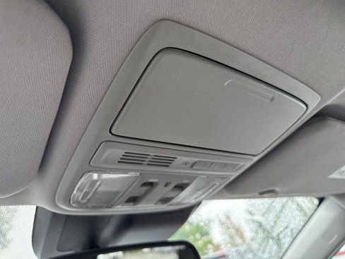 Used 2017 Honda CR-V Touring image 35
