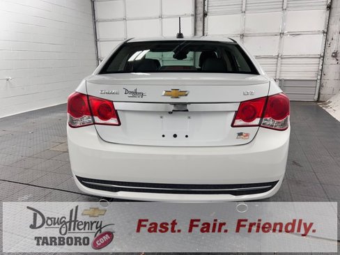 Used 2015 Chevrolet Cruze LTZ w/ Sun, Sound and Sport Package image 7