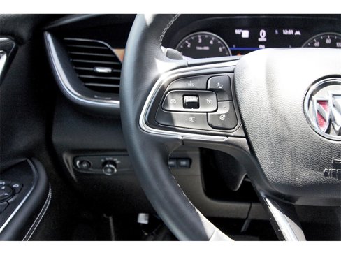 Used 2021 Buick Envision Essence w/ Technology Package I image 17