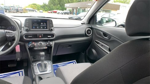 Used 2021 Hyundai Kona SE image 22