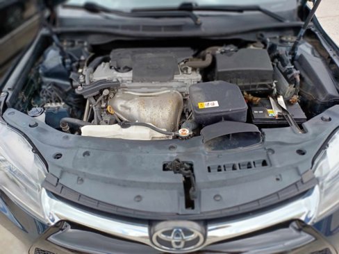 Used 2017 Toyota Camry XLE image 16
