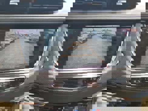 Used 2017 Cadillac XT5 Luxury image 22