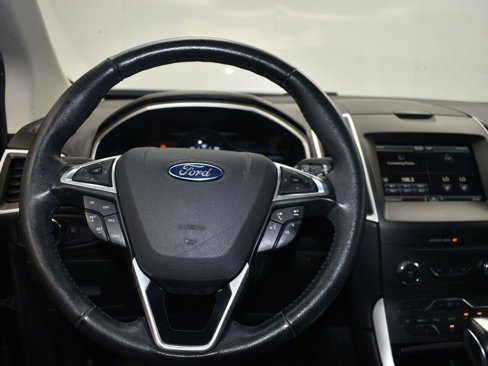 Used 2015 Ford Edge SEL w/ Equipment Group 201A image 30