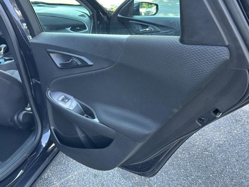 Used 2023 Chevrolet Malibu LT image 13