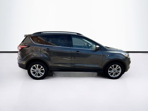 Used 2018 Ford Escape SEL image 5