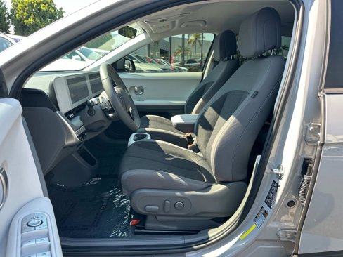Used 2022 Hyundai Ioniq 5 SE w/ Cargo Package image 18