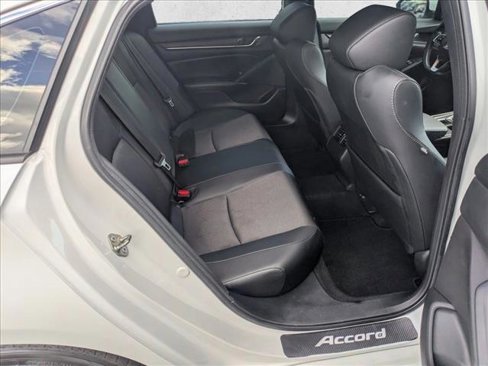 Used 2020 Honda Accord Sport image 17