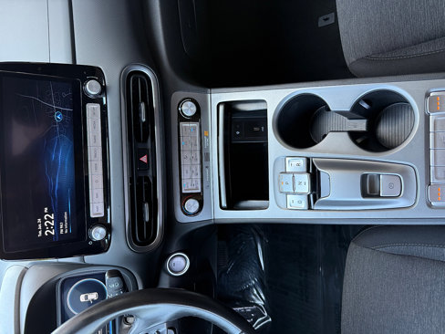 Used 2023 Hyundai Kona SEL image 19