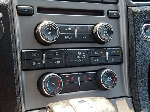 Used 2012 Ford Taurus SEL image 19