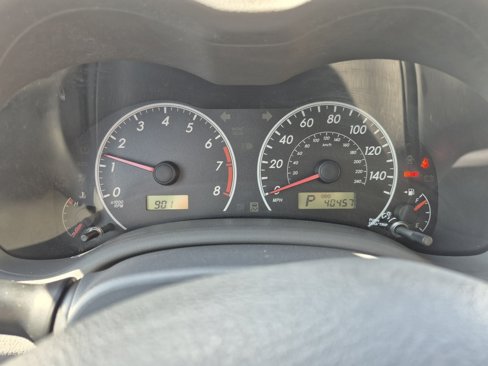 Used 2010 Toyota Corolla LE image 24