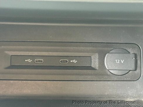 Used 2021 Volkswagen Atlas SE image 40