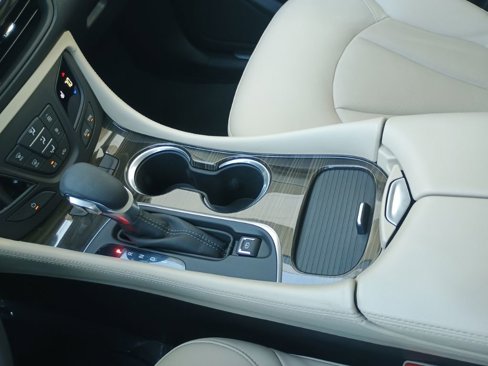 Used 2019 Buick Envision Essence image 23