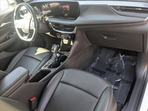 Used 2024 Buick Encore GX Sport Touring image 19
