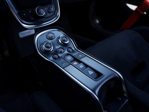 Used 2018 McLaren 570S Coupe image 16
