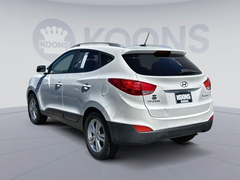 Used 2013 Hyundai Tucson GLS image 4