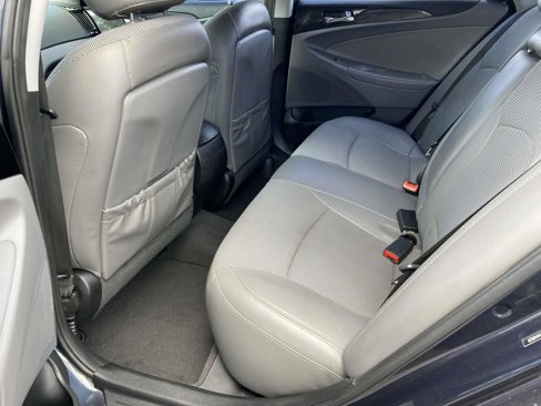 Used 2014 Hyundai Sonata SE w/ Premium Package 03 image 9