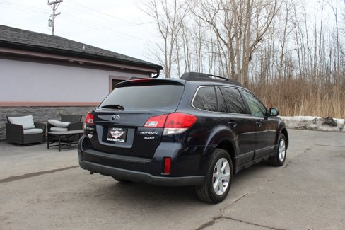 Used 2013 Subaru Outback 2.5i Premium image 5