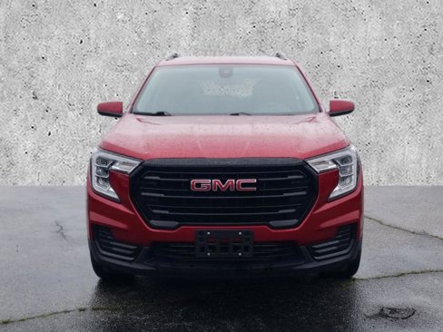 Used 2022 GMC Terrain SLE w/ Driver Convenience Package image 4