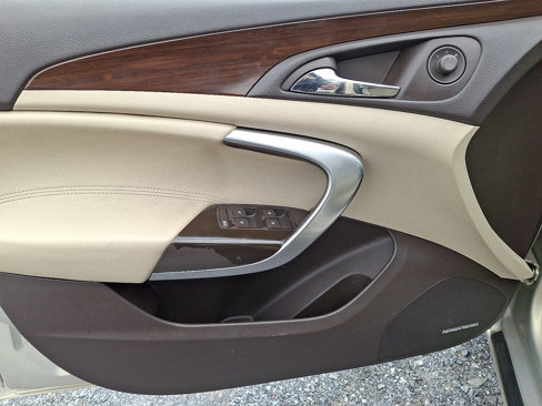 Used 2011 Buick Regal CXL w/ RL5 Preferred Equipment Group image 13