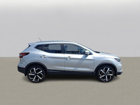 Used 2022 Nissan Rogue Sport SL image 12