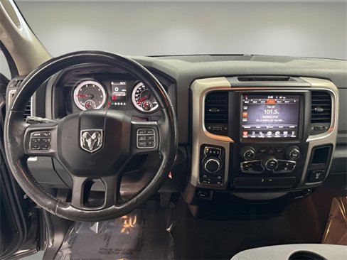 Used 2015 RAM 1500 Big Horn image 2