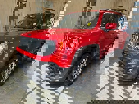 Used 2018 Jeep Renegade Latitude image 37