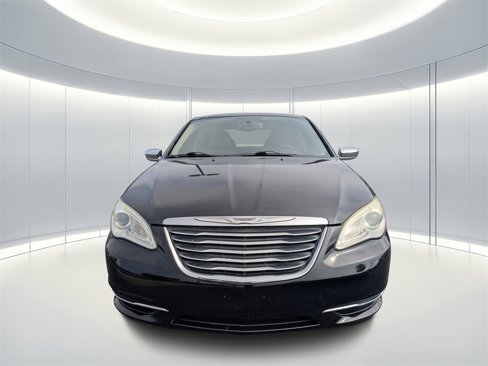 Used 2012 Chrysler 200 Limited image 9