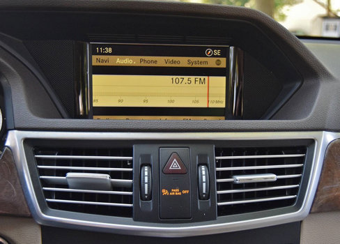 Used 2012 Mercedes-Benz E 350 4MATIC Sedan image 33