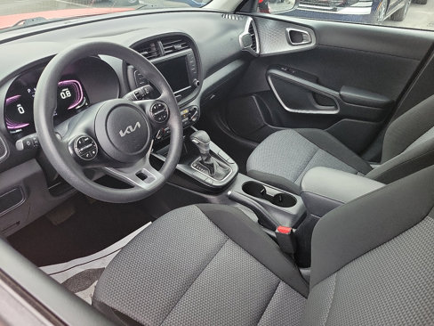 Used 2023 Kia Soul LX w/ Option Group 015 image 3