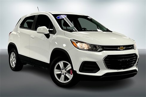 Used 2018 Chevrolet Trax LS image 1